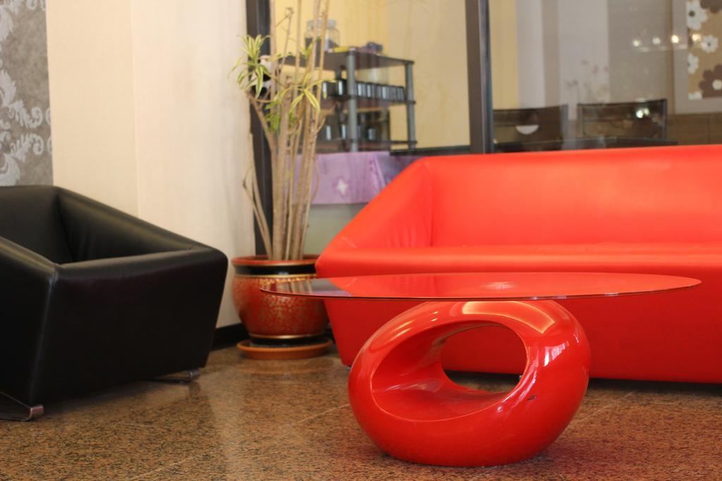 Home Full Hotel Jincheng Extérieur photo